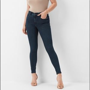 NWT, never worn, Express Super-soft Skinny Jean. 8L 30” inseam